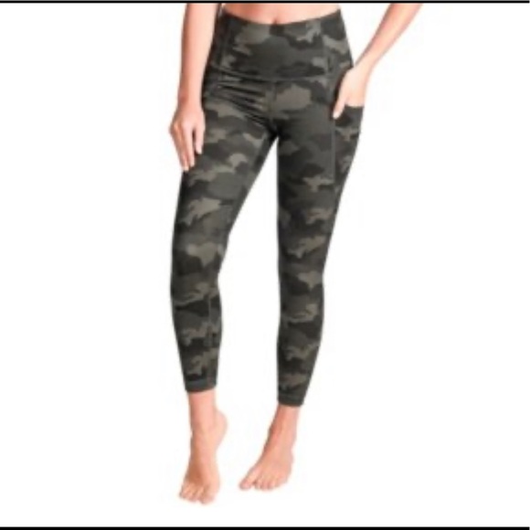 Active Life Army Green Camo Print Pocket Legging - Picture 3 of 7